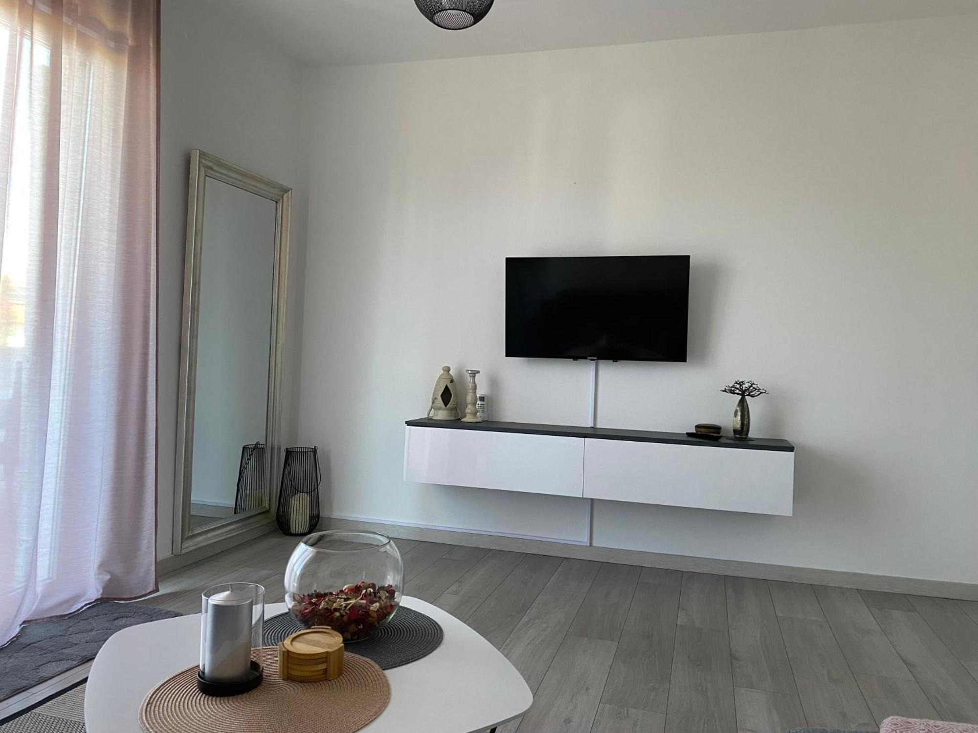 Apartment Lucia ปูนัต ภายนอก รูปภาพ
